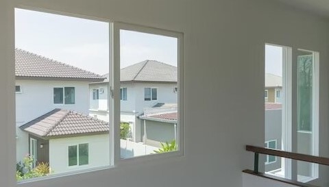 hurricane window replacement